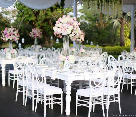 Christian Velez : Wedding and Event Planner